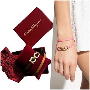 Ferragamo Gancini Double Twist Brown Leather Bracelet Gold Tone NEW